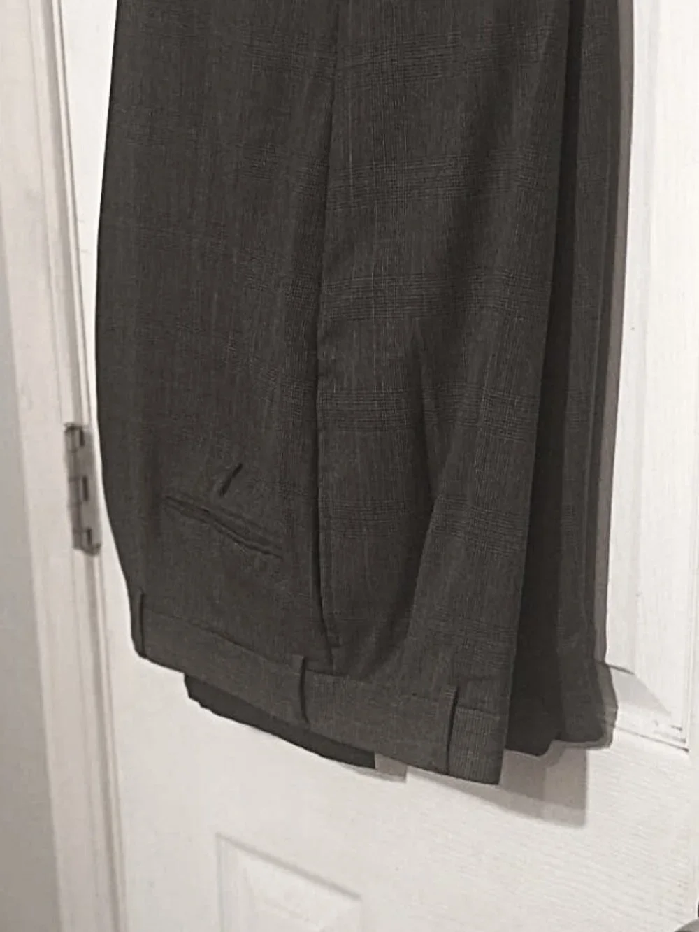 Joseph A. Bank Men Grayish Brown Plaid Glen 2 Piece Suit  42L